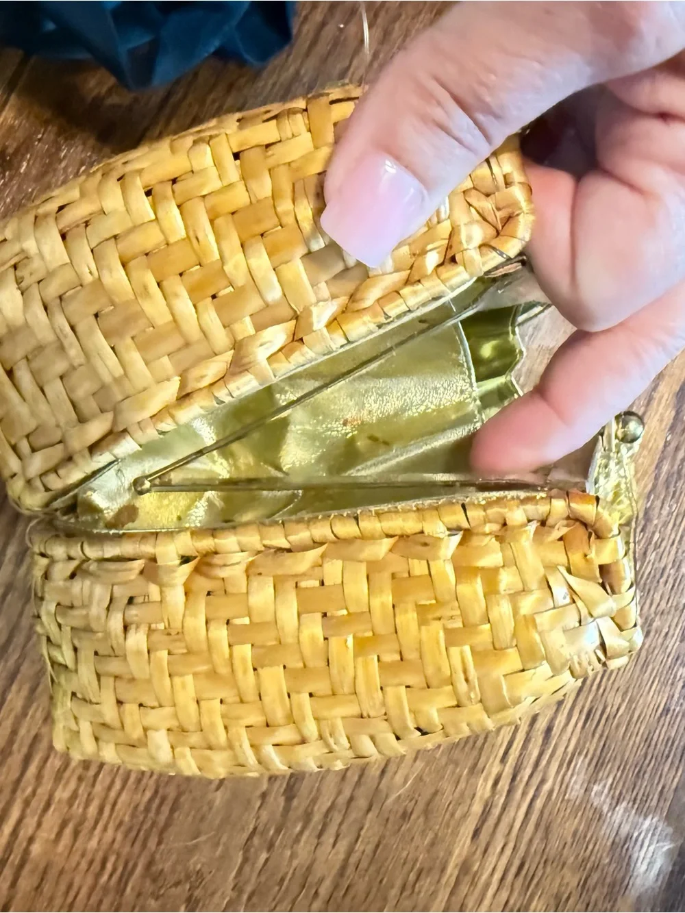 Woven Straw Clutch Bag in Yellow